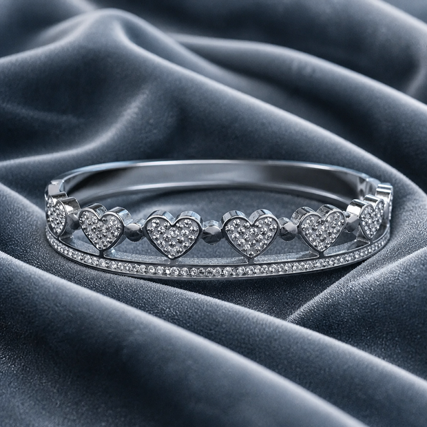 Bracciale Bangle Cuori e Strass in Acciaio 316L