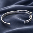 Bracciale Rigido in Acciaio Inox 316L con Zirconi e Strass