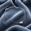 Bracciale Minimalista con Ciondolo a Cuore in Acciaio Inox 316L