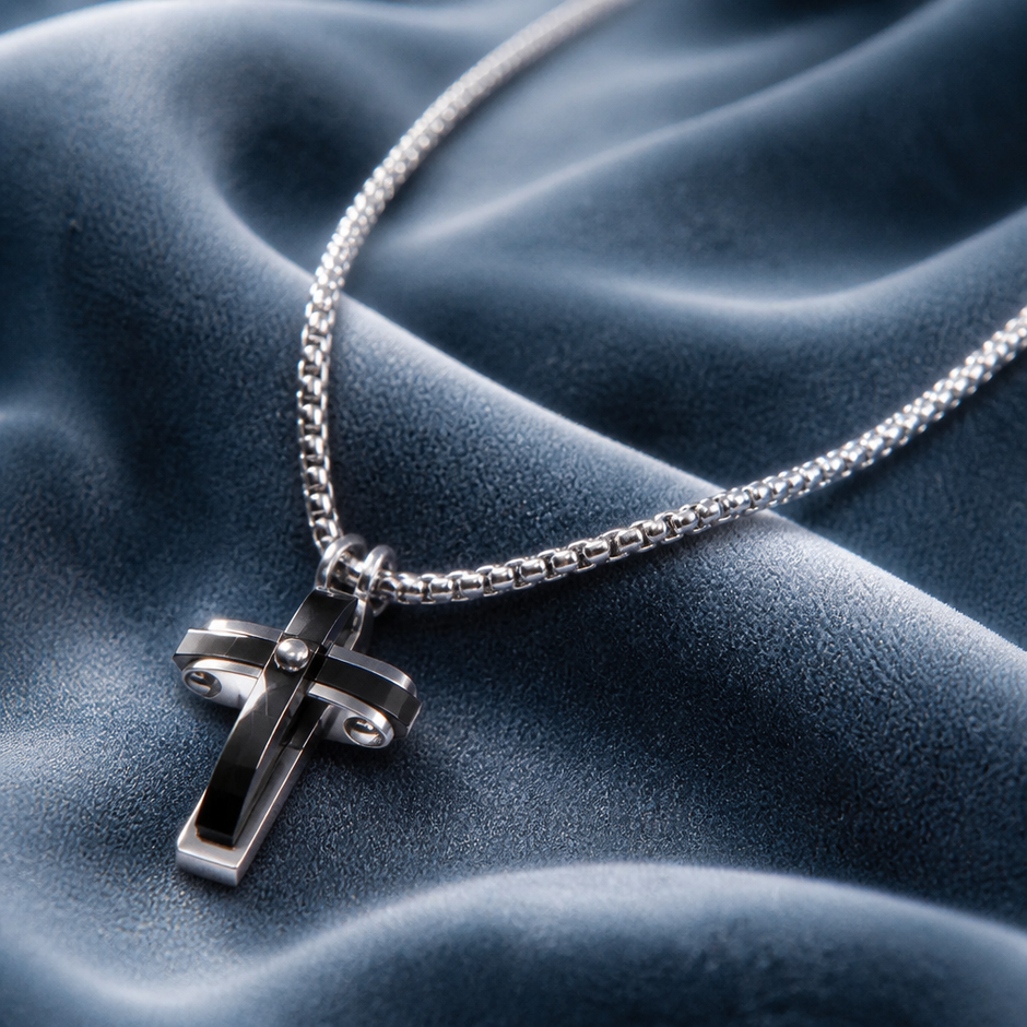 Collana Uomo con Pendente Croce Bicolore in Acciaio Inox 316L